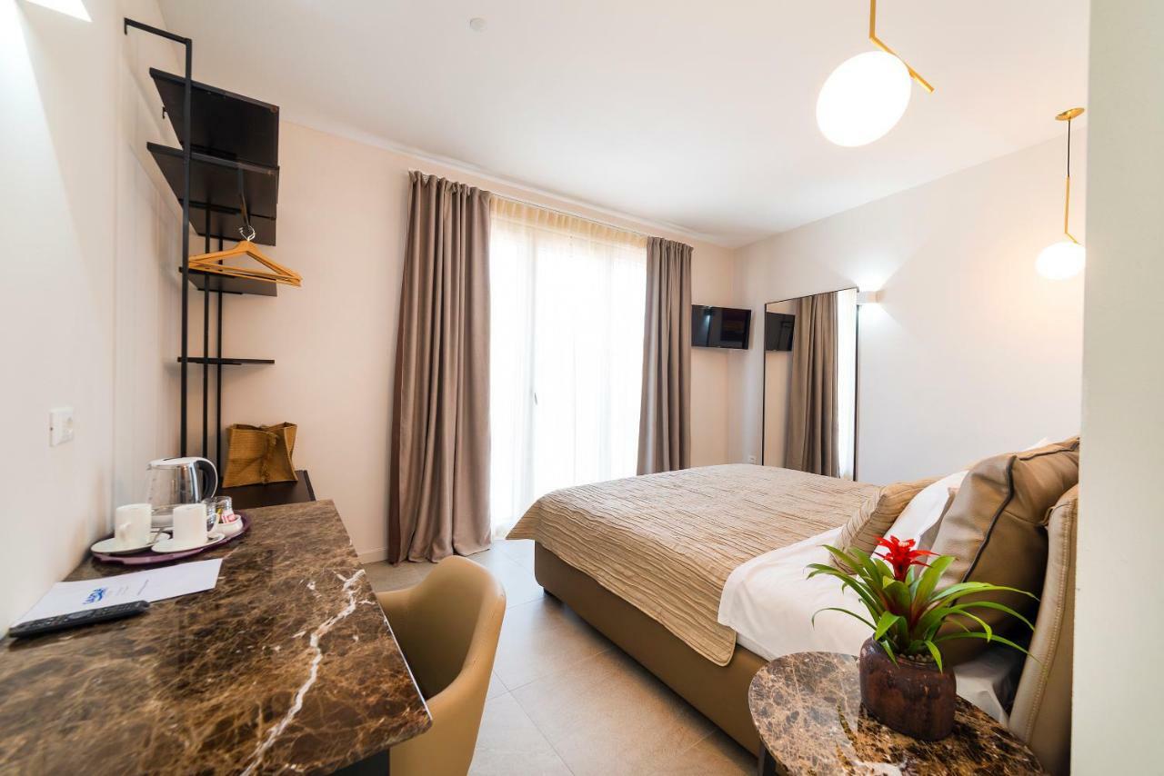 Garda Room Peschiera del Garda Exterior foto